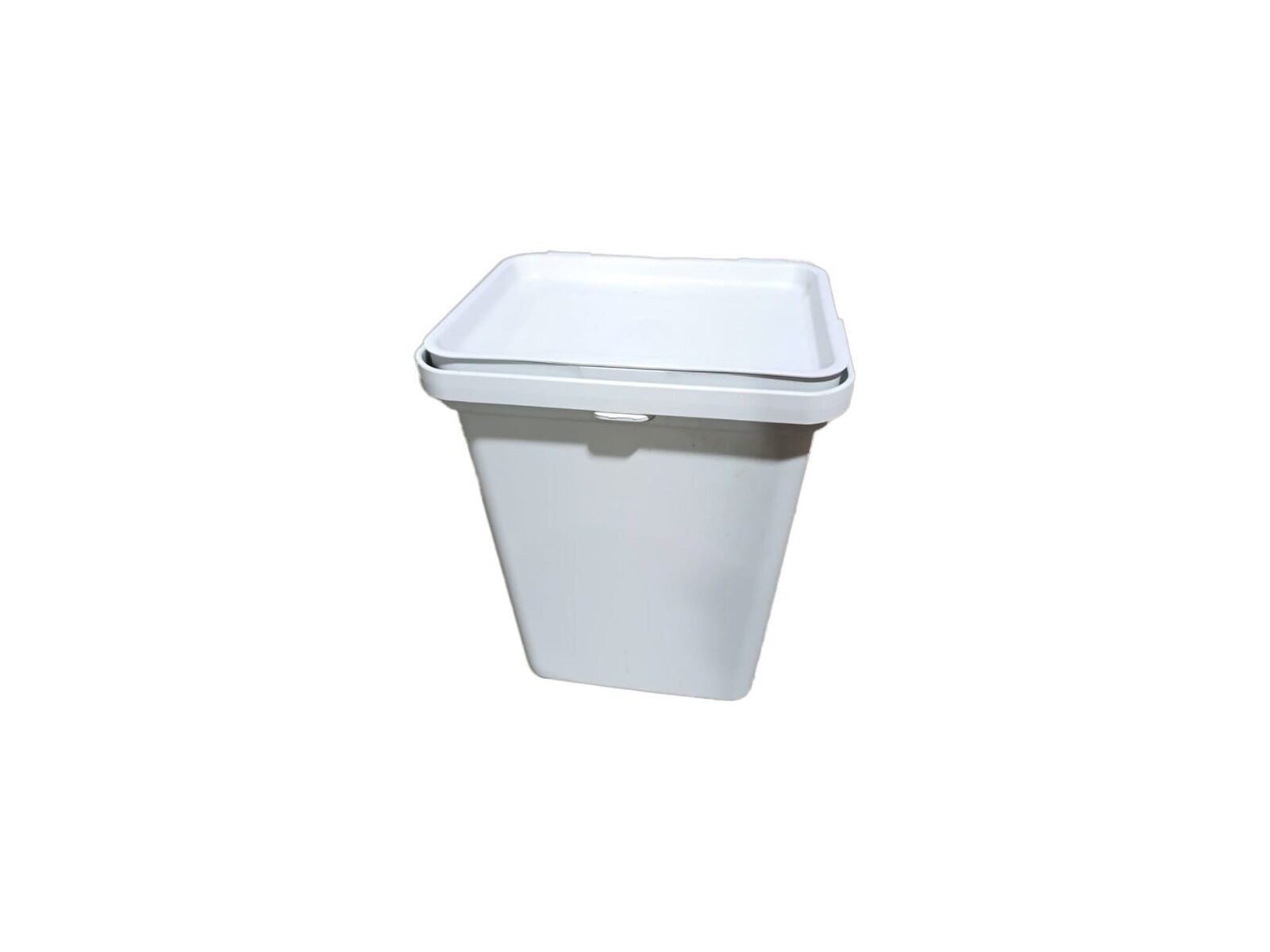 Koš plastový bílý